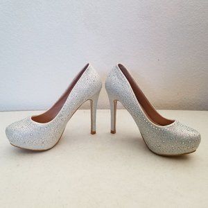 DoDie Silver Rhinestone Covered Stiletto Pumps 8.5